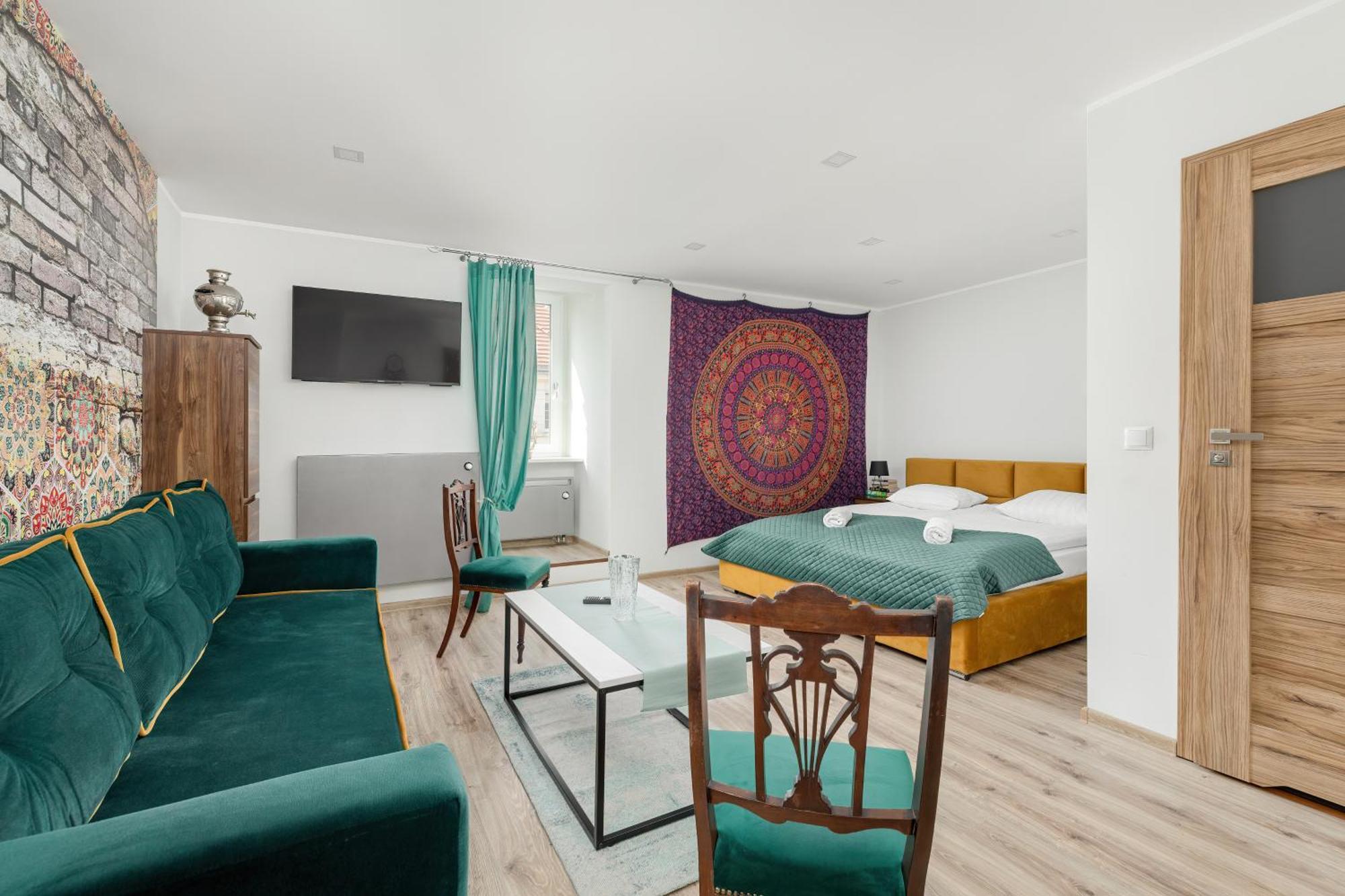 Nowoczesne I Stylowe Apartamenty W Centrum Bytomia Blisko Rynku By Noclegi Renters Esterno foto