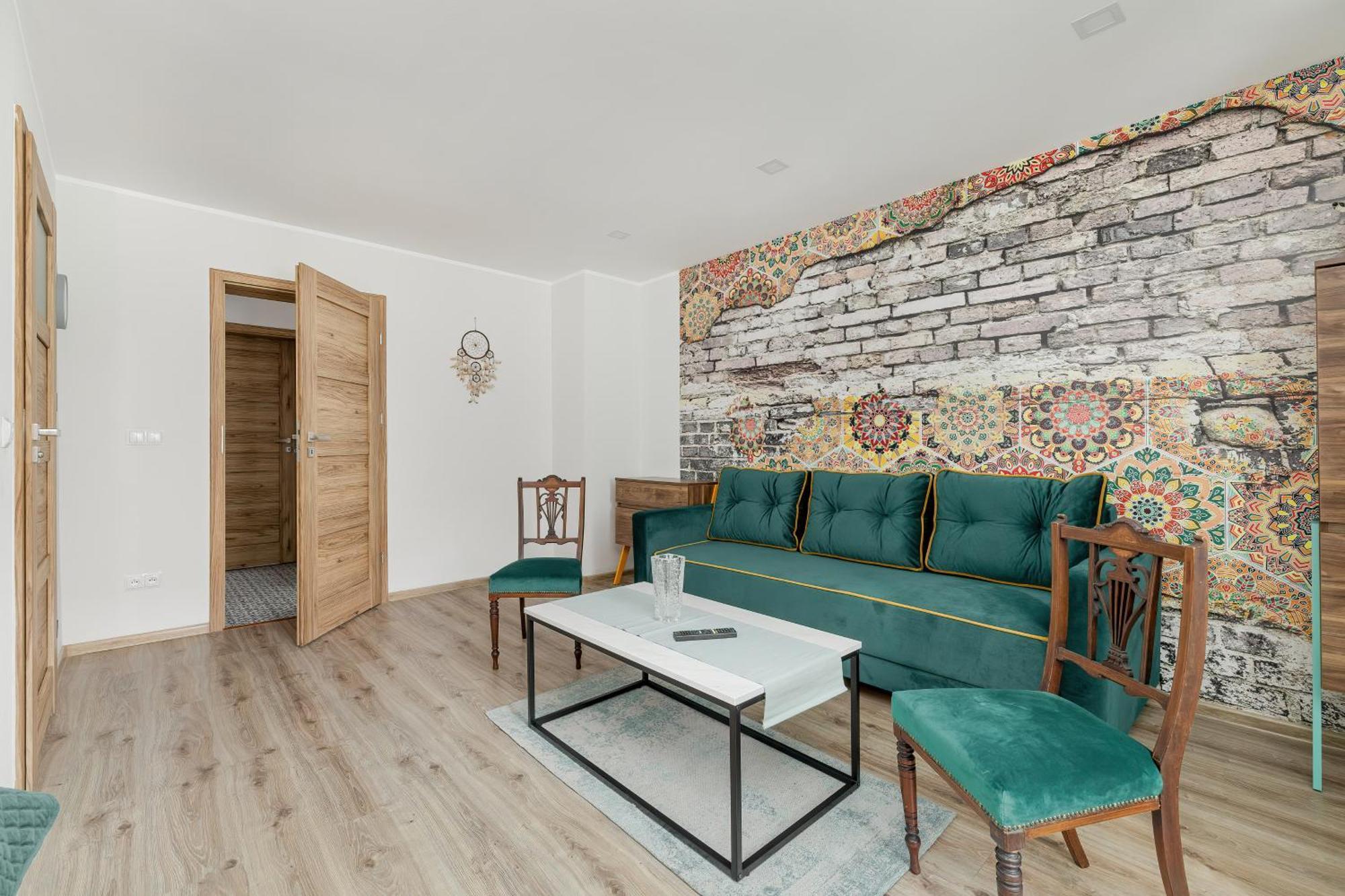 Nowoczesne I Stylowe Apartamenty W Centrum Bytomia Blisko Rynku By Noclegi Renters Esterno foto